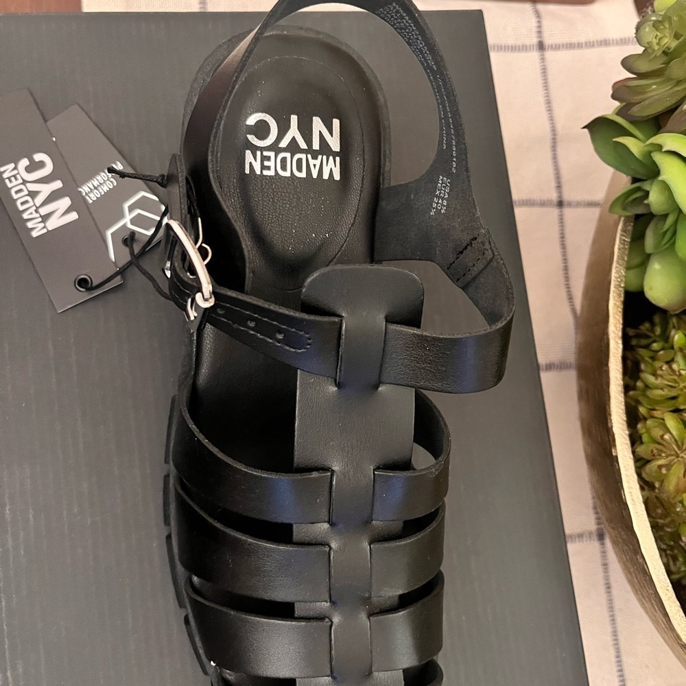 Madden NYC Black Platform Sandals NWT Women’s Size 8 Fall Perfect Trending - Picture 4 of 10